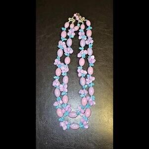 RARE Purple Lilac Flowers Layered 1950's Blue Leaves Plastic Vintage Necklace